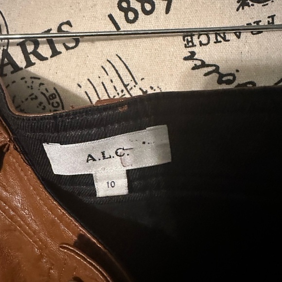 A.L.C. Alden midi vegan leather skirt in cognac - Picture 6 of 7